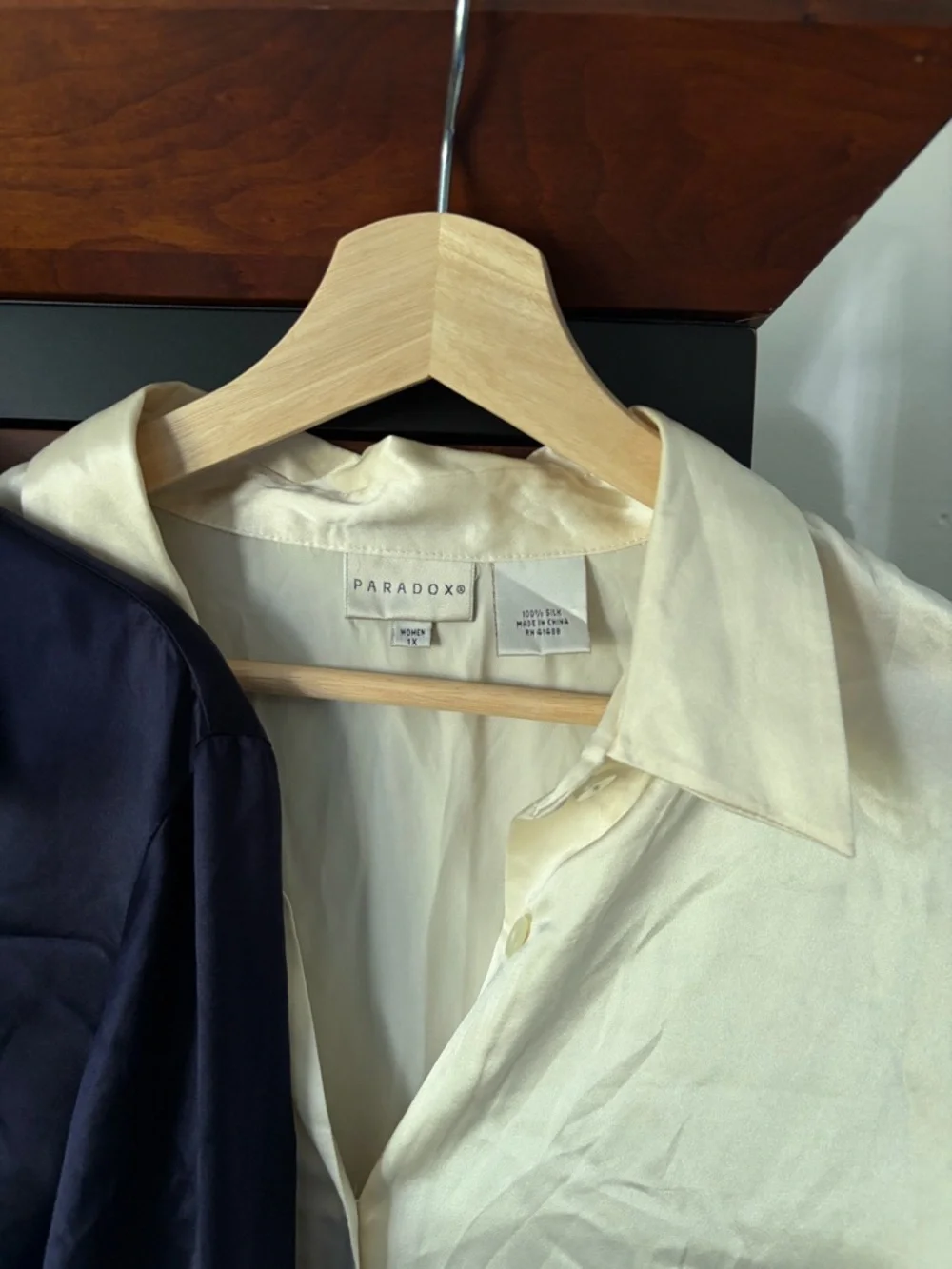 Paradox 100% Silk Blouse Bundle - Picture 4 of 6